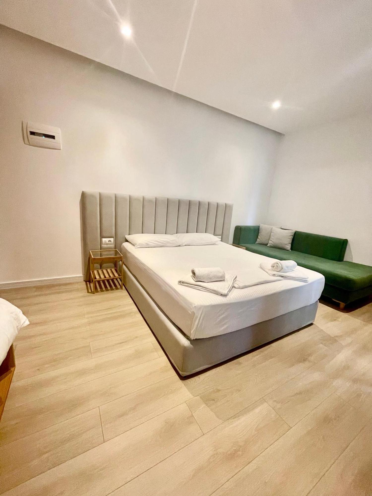 Hotel Aulona Σαράντα Εξωτερικό φωτογραφία